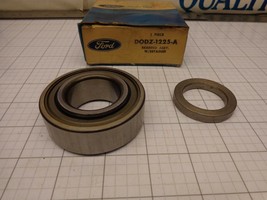 FORD OEM NOS D0DZ-1225-A Wheel Bearing with Retainer Some 70-72 Mustang Torino - £27.21 GBP