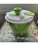 Cuisinart Large Salad Spinner, Green and White, 5 Quart  - NEW Without Box - $22.45 CAD