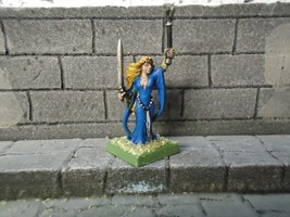 warhammer fantasy bretonnian damsel on foot/sorceress metal painted - $37.06