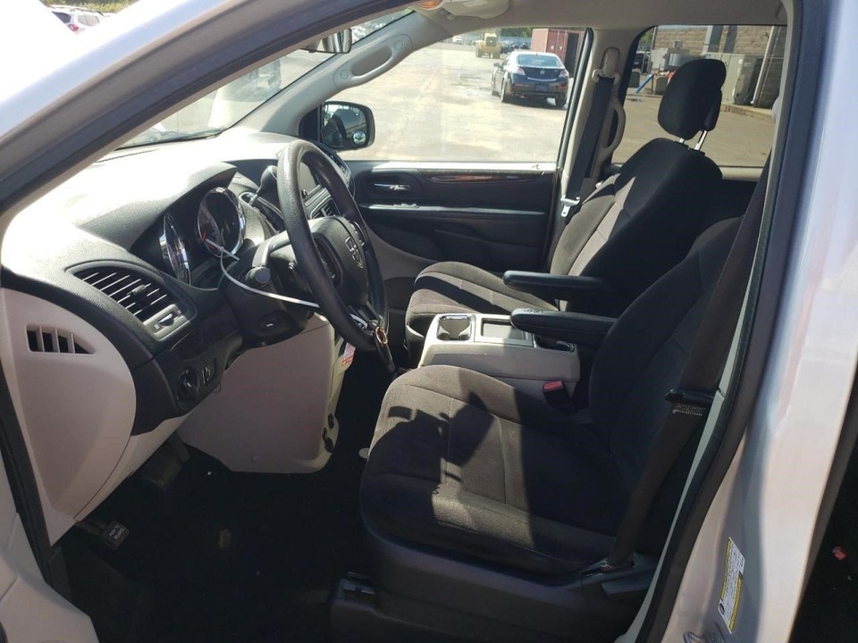 CARAVAN   2011 Glove Box 1403722*********** SAME DAY SHIPPING *********** Item image 9