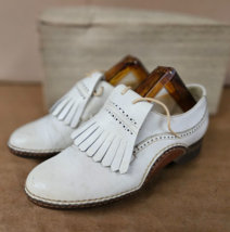 Vintage Pro Shu Womens Golf Shoes White Kiltie Italian US Size 7 1/2 - $60.43