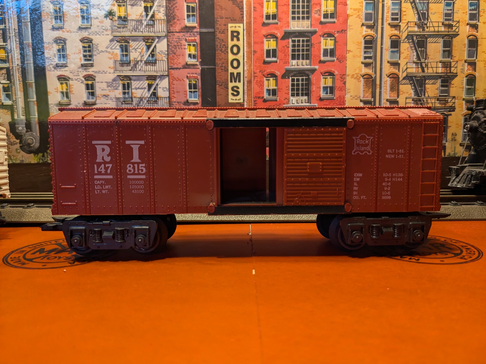 Marx Trains Used  #147815  Plastic Deluxe R I Rock Island Box Car Tuscan Brown Item image 5