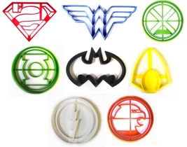 Justice League Superheros DC Comics Logos Set Of 8 Cookie Cutters USA PR1181 - £17.66 GBP