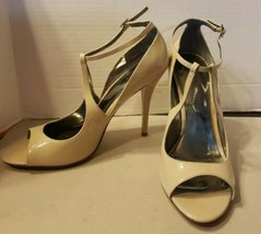 Guess by Marciano Heels Natural Tan Peep Toe Stilleheto Patent Leather 9 M - $19.75