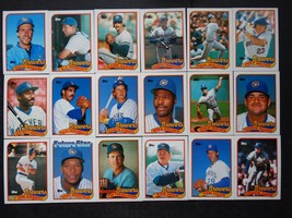 1989 Topps Milwaukee Brewers Team Set of 31 Baseball Cards - £3.92 GBP