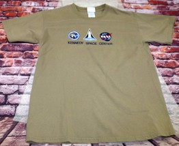 VTG KENNEDY SPACE CENTER Apollo NASA Space Shuttle NASA T-Shirt M - $33.25