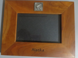 Alaska Wood Frame With Silver Fish Metal Easel Back Photo Frame 6x4 - £12.27 GBP