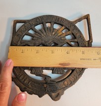 Cast Iron Trivet "The Great Seal of the State of Ohio" Vintage image 5
