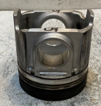 Piston 9Y4004 | 5-1/4" Dia. 5-3/8" Tall - $45.12