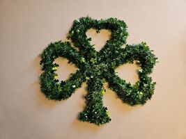 St. Patrick&#39;s Day Shamrock Wreath, Green Color 17&#39;&#39; Height - €12,94 EUR