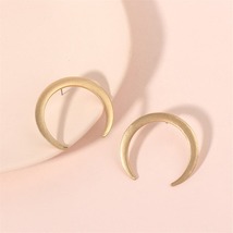 18K Gold Plated Inverted Crescent Moon Stud Earrings - £10.17 GBP