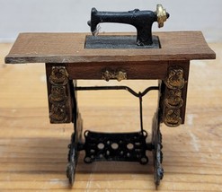 Vtg Miniature Treadle Base Sewing Machine Table Doll House Mini for Refurbish - £14.98 GBP
