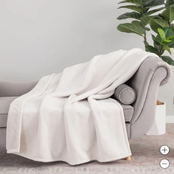 Berkshire Throw Ivory Chenille Knit Reversible Velvet Plush Polyester 60" X 70" Item image 2