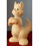 Put a Little Punch in Your Birthday Boxing Kangaroo Figurine  - €25,76 EUR Put a Little Punch in Your Birthday Boxing Kangaroo Figurine  - €25,76 EUR