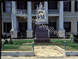 1962 Queen Victoria Statue Parliament Sq Nassau Bahamas Kodachrome 35mm Slide - £4.25 GBP