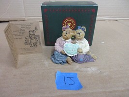 Boyds Bears Bearstone Mary &amp; Patricia Sew Many Years Figurine 2277964 Decor - £28.45 GBP