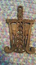Vintage, Primitive Iron Trivet Footed, 2 Brooms Farmhouse - €7,64 EUR