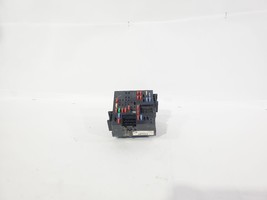 2003 GMC Sierra 1500 OEM Fuse Box 15058030-06 - $49.50