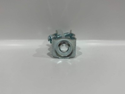 62 PC nVent Caddy CD0B37 Conduit Hanger (With Bolt attached) Item image 3