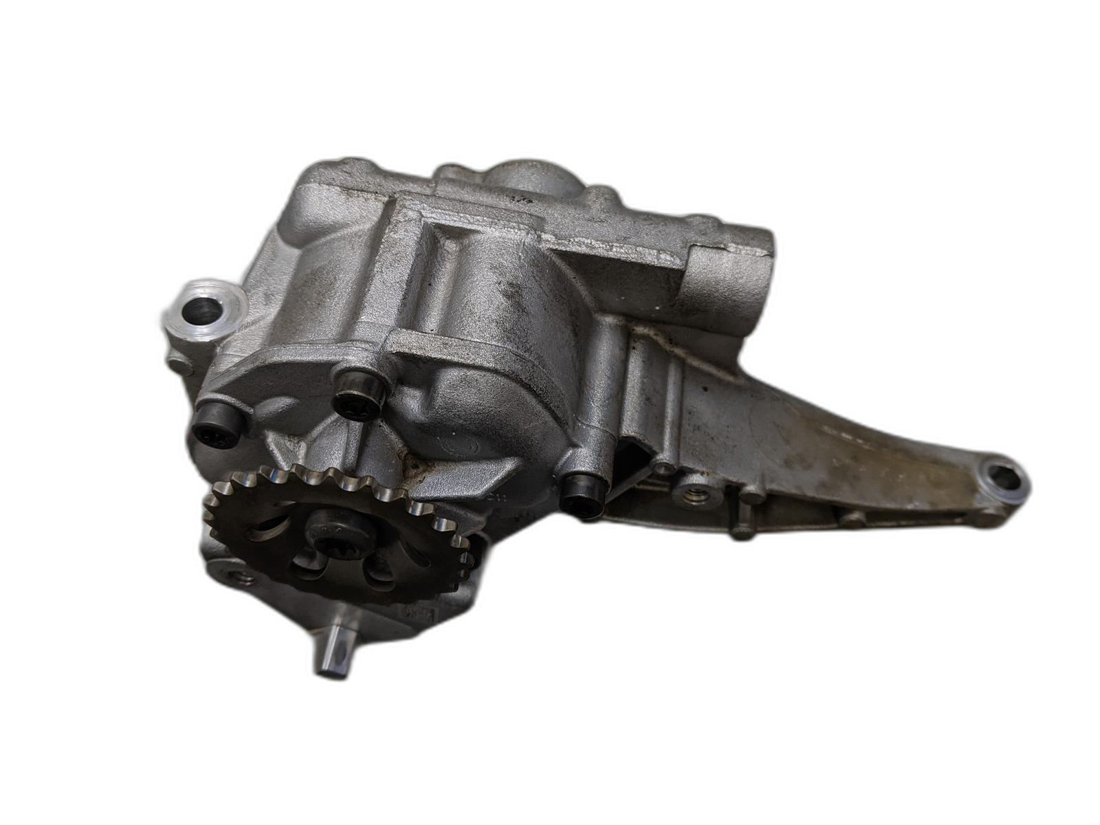 Engine Oil Pump From 2010 Mercedes-Benz GLK350  3.5 A2721800701 - $73.95