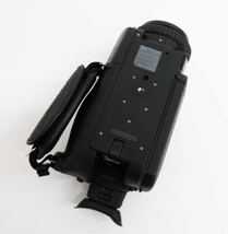 Canon XA70 UHD 4K30 Camcorder with Dual-Pixel Autofocus  image 7