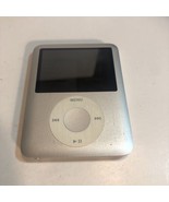 Apple iPod Nano 3rd Generation 4GB Silver A1236  MP3 Player - $32.00 CAD
