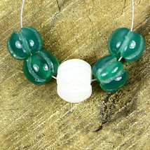 Mother Pearl Green Onyx Carving Beads Briolette Natural Loose Gemstone - £3.28 GBP