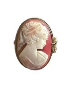 Vintage Cameo Portrait ~ Snap Shut ~ Trinket Pill ~ Trinket Box ~ Gold-Tone - $888.22 MXN