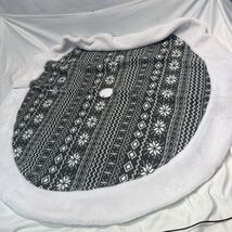 Gray White Fair Isle Knit Christmas Tree Skirt 49 Nordic Snowflake Faux ... - $19.99