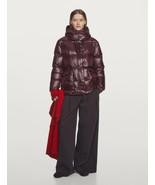 Short Waterproof Quilted Jacket with Hood - $3,534.66 MXN
