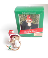 Hallmark Christmas Ornament Hang In There Mouse Santa Hat 1989 Vintage Q... - $157.77 MXN