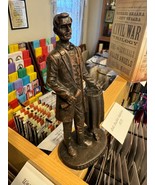 Abraham Lincoln Statue - $8.15
