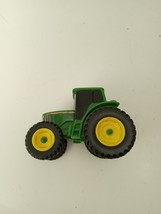 Ertl John Deere Small Tractor Tinted Cab 1/64 scale - $154.74 MXN