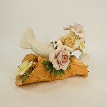 Capodimonte Italy Porcelain Doves &amp; Pink &amp; Yellow Flowers Centerpiece SGJHQ - £23.18 GBP