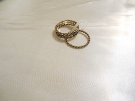 CBC City by City Antique Gold Tone Filigree Band Y382 - $11.51