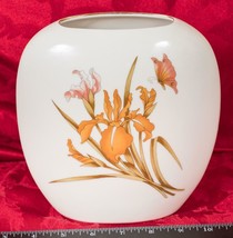 Vintage Japanese Satsuma Vase with Floral Motif &amp; Butterflies mbh - $44.54