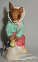 1995 Royal Doulton #DB153 GIRL SKATER BUNNYKINS FIGURINE Made in England - $753.65 MXN