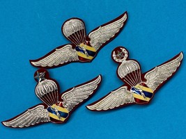 THAILAND, PARACHUTIST, PARA WINGS, POLICE, AIRBORNE, METAL, GROUP OF 3 - £14.85 GBP