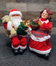 Mr. &amp; Mrs. Santa Claus ~ Musical Figures in Rocking Chairs by Collection, Etc! - £34.24 GBP
