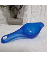 Vintage Tupperware Blue Tea Strainer / Citrus Juice Separator  - Baking ... - $12.08 CAD