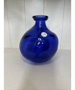 Vidrios San Miguel 100% Recycled Glass 7”x6.5”Cobalt Blue Bulb Vase - $40.35 CAD