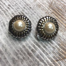 Premier Designs Faux Pearl Clip Earrings - £11.21 GBP