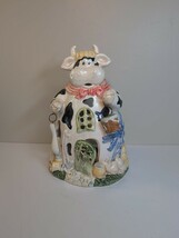 International Bazaar Cow Candleholder - $376.94 MXN