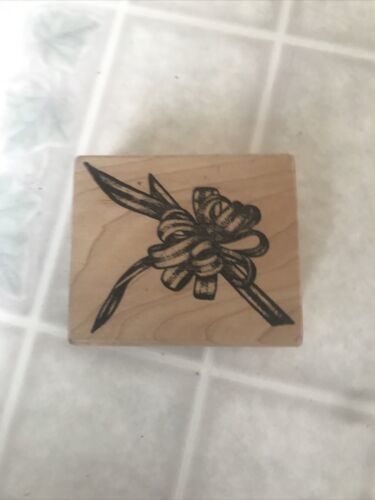 Stampa Barbara Large Present Bow Wood Mounted Rubber Stamp Face - $16.12