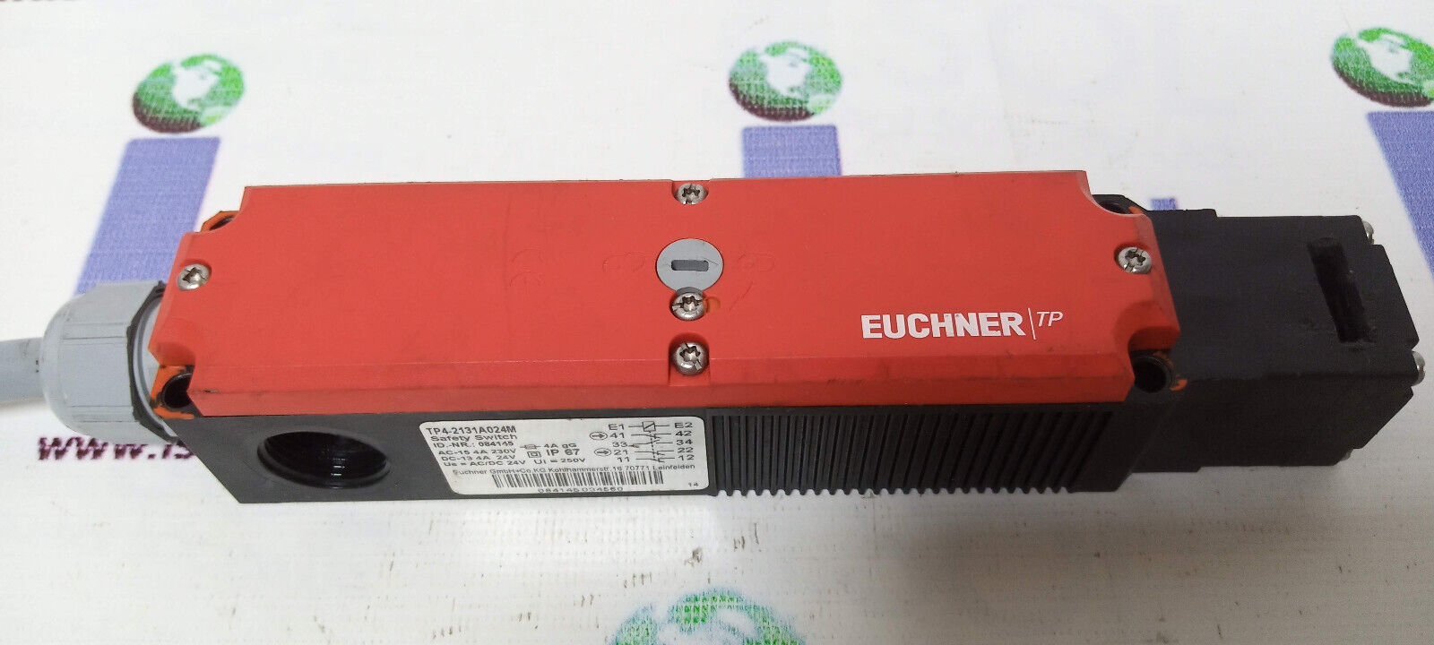 Euchner TP3-4131A024M Safety Switch Guard Locking 084145 - $185.40