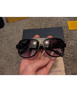 Louis vuitton sunglasses. New. Fast shipping - $120.00
