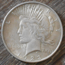 1923-P Peace Silver Dollar. - £30.16 GBP