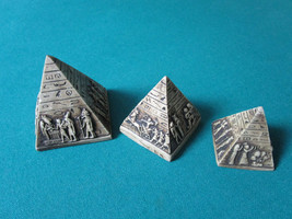 Paperweights Three Pyramids Resine Very Detailed 2&quot; To 3&quot; - £60.28 GBP