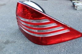 2003-2006 MERCEDES S CLASS S500, S55 PASSENGER SIDE RIGHT TAIL LIGHT R2922 - $111.59