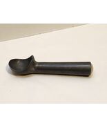 The Pampered Chef Ice Cream Scoop Liquid Filled Handle Aluminum 7" - $13.85